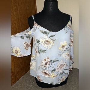 HYFVE tank top womens size small light blue floral side sleeves
